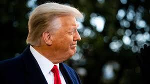 Lengyel hírek: Trump döntött a menekült vízumkérelméről.