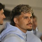 Maximiliano Araujo a válogatott tagjaival.