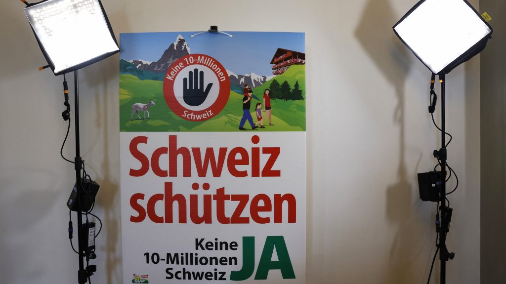 Svájcban elbukott a népszavazás, ami tízmillióban maximalizálta volna az ország népességét