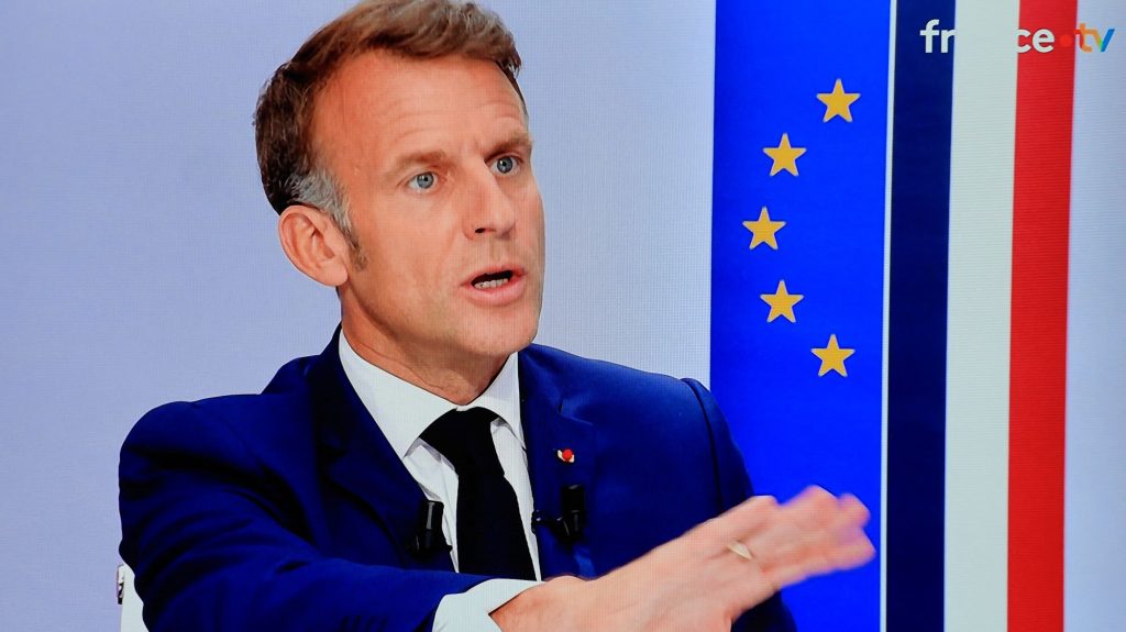 A francia elnököt lenyűgözte a Moszkva elleni ukrán dróntámadás