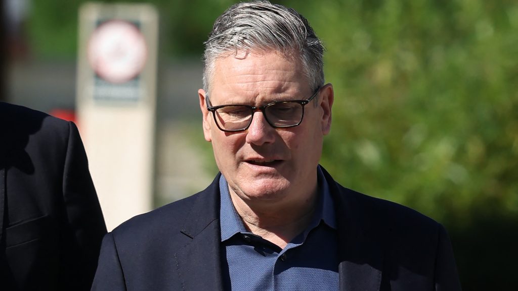 Hétfőn várhatóan lemond a brit miniszterelnök