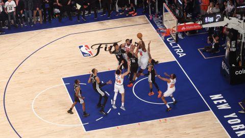 nba döntő 4. mérkőzés new york knicks san antonio spurs történemi fordítás
