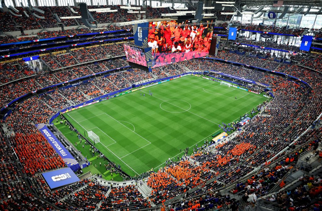 Hollandia-Japán a világbajnokságon.