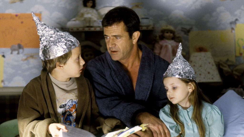 UFO-lesben: felismered egy képkockáról a földönkívüliekről szóló filmeket?