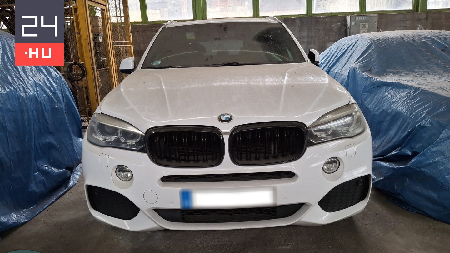 Lefoglalt BMW luxusautóból rendőrautó lesz.