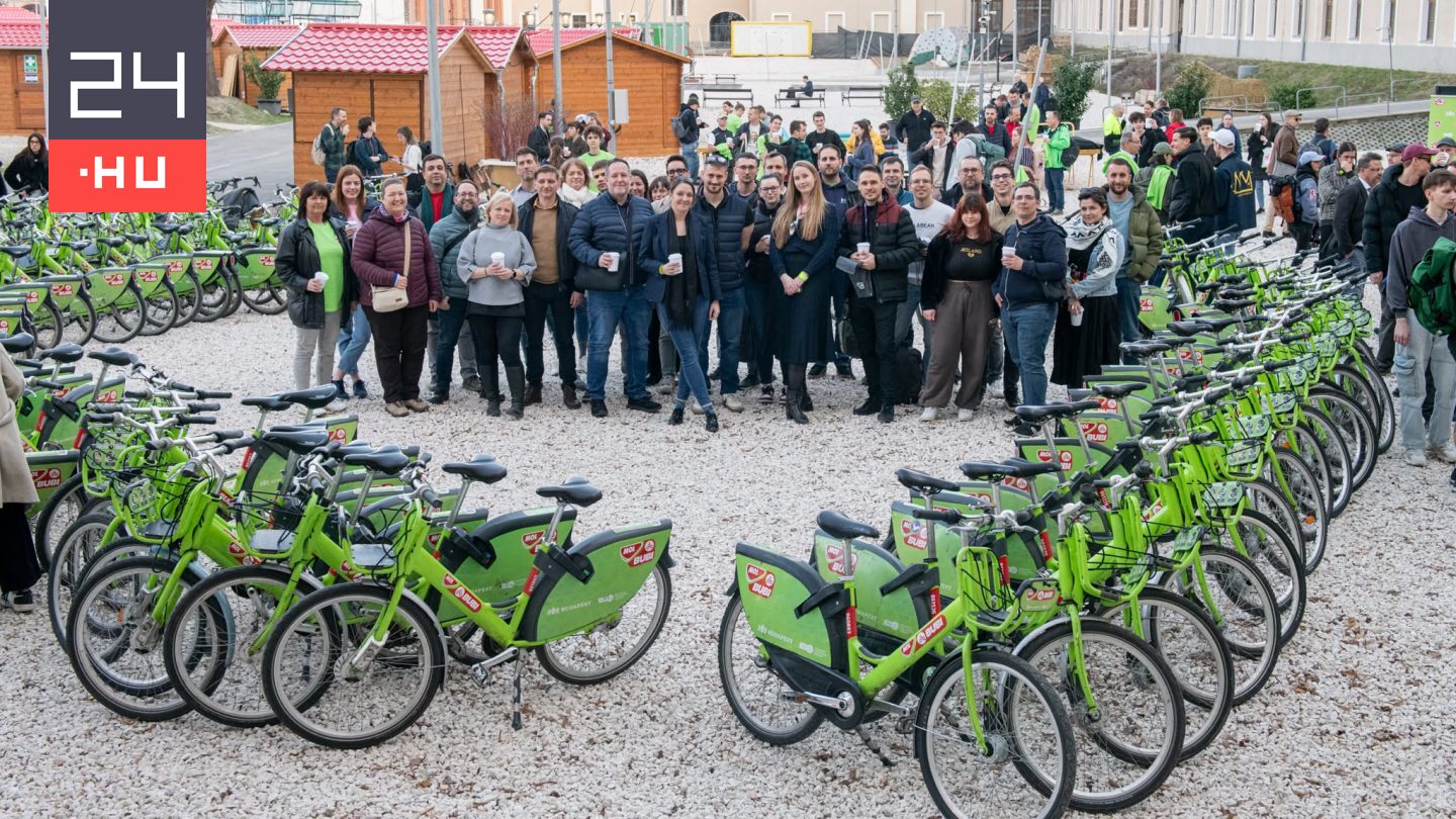 Karácsony bemutatott egy próbakört az új elektromos Bubival