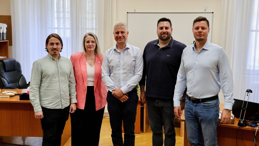 Leváltották Szentkirályi Alexandrát a budapesti Fidesz éléről