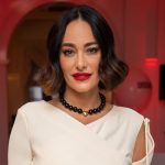 Görög Zita az Instyle magazin #képesvagyok díjátadó gáláján 2022. október 10-én a Haris Parkban.