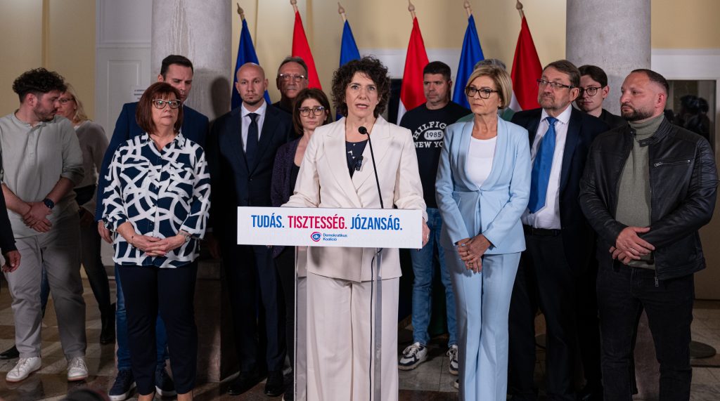 Új elnököt választott a DK kongresszusa