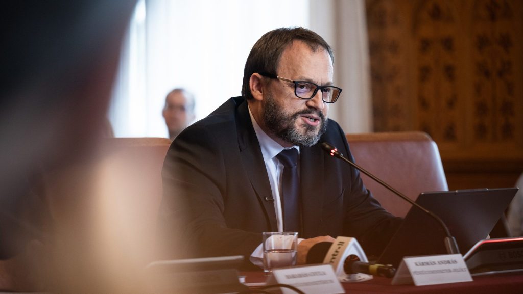 A kormány módosít az extraprofit adóztatásán