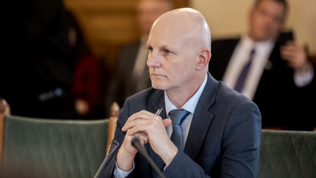 Tanács Zoltán: A kutatásfinanszírozásra szánt keretből is százmilliókat szórt el Hankó Balázs