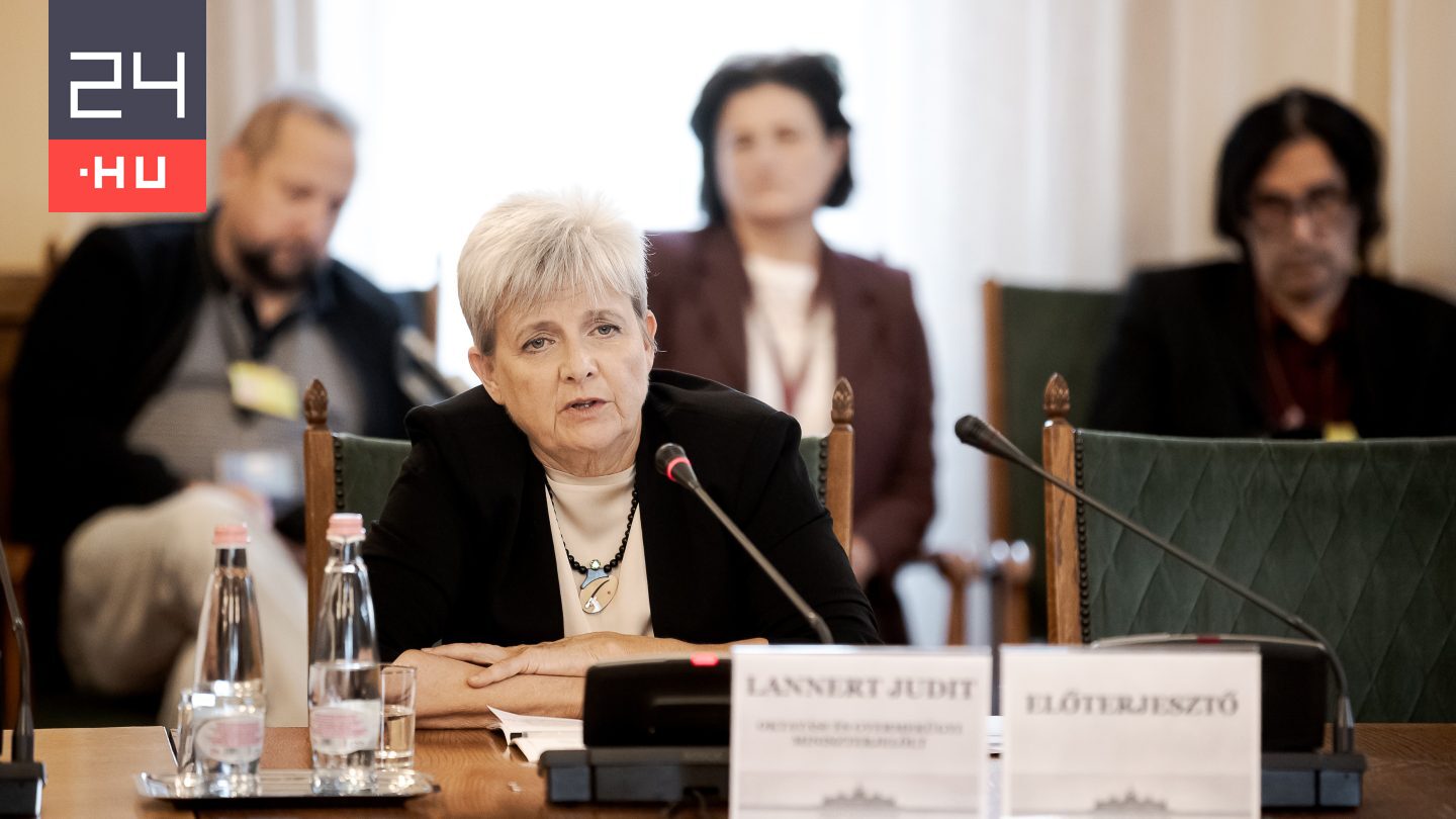 Lannert Judit: Az egyházi iskolák romákat is fel kell vegyenek.