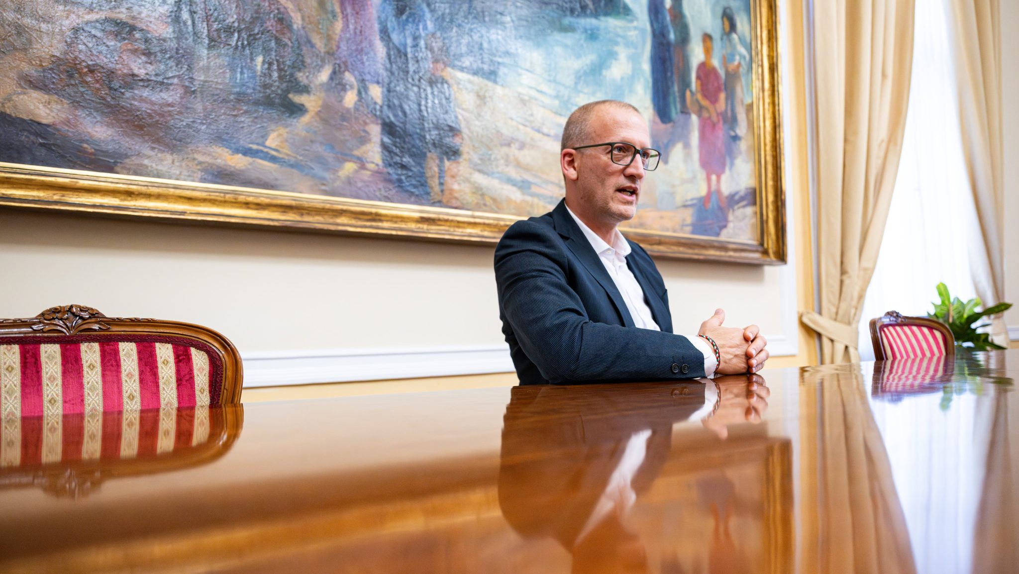 Újabb vezetőt menesztett Tarr Zoltán | 24.hu
