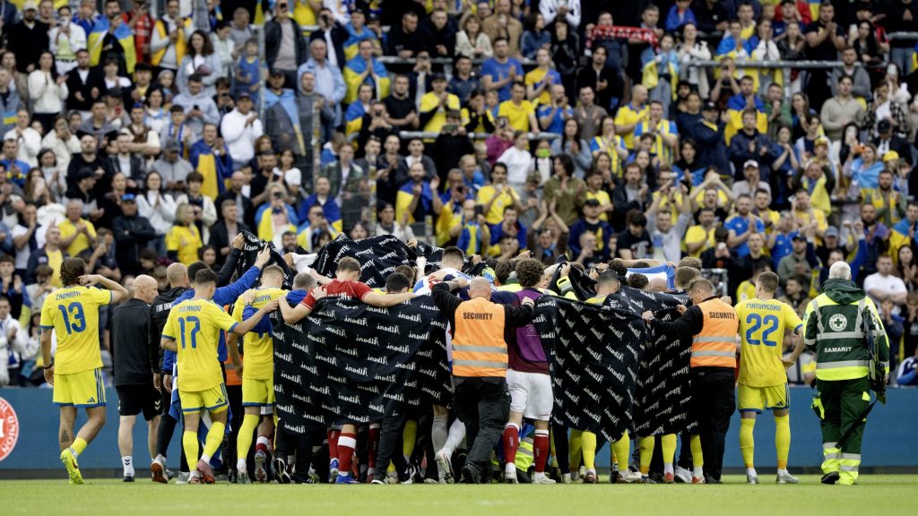 Eriksen döntése volt, hogy saját lábán hagyja el a pályát