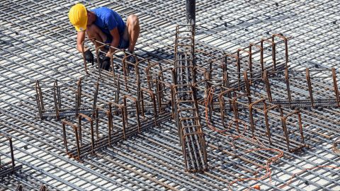 Hazánk földjeinek egyre nagyobb részét borítja beton.