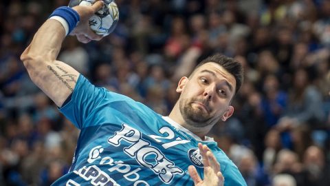Bánhidi Bence, a Szeged játékosa a férfi kézilabda Bajnokok Ligája negyeddöntõjében játszott OTP Bank-Pick Szeged - SC Magdeburg elsõ mérkõzésen a szegedi Pick Arénában 2026. április 29-én. A Szeged kikapott 28-35-re.