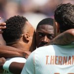 Ousmane Dembélé mesterhármast szerzett.
