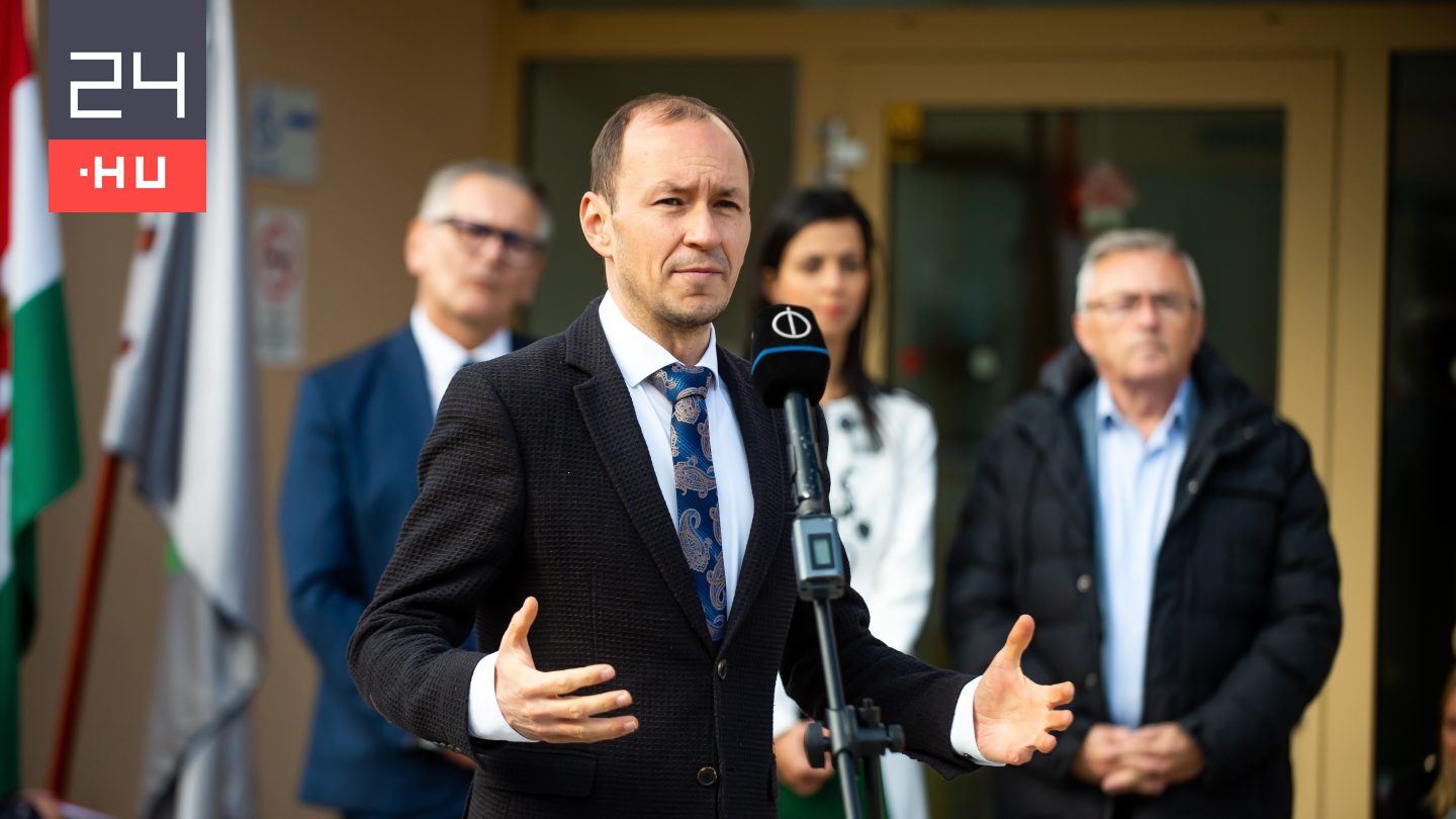 Lemond és távozik egy fideszes politikus