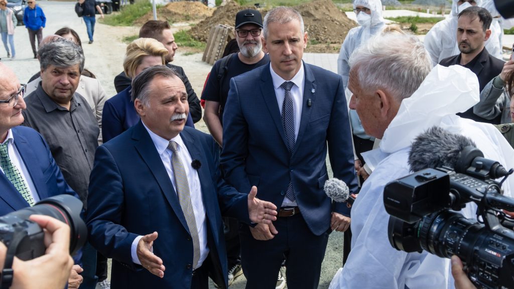 Navracsics a határozatképtelen azbesztügyi ülésről: A Tisza eddig arra hivatkozott, hogy nem azt fogja csinálni, amit a Fidesz