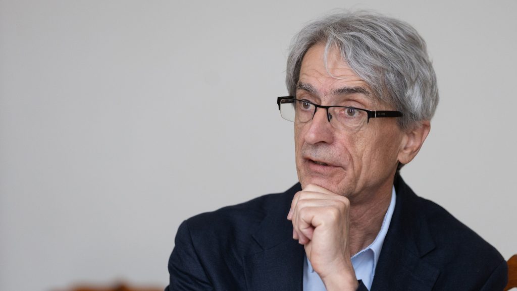 Pósfai Mihály: Az Akadémia hosszú idő után végre beleszólhat abba, mi történjen vele