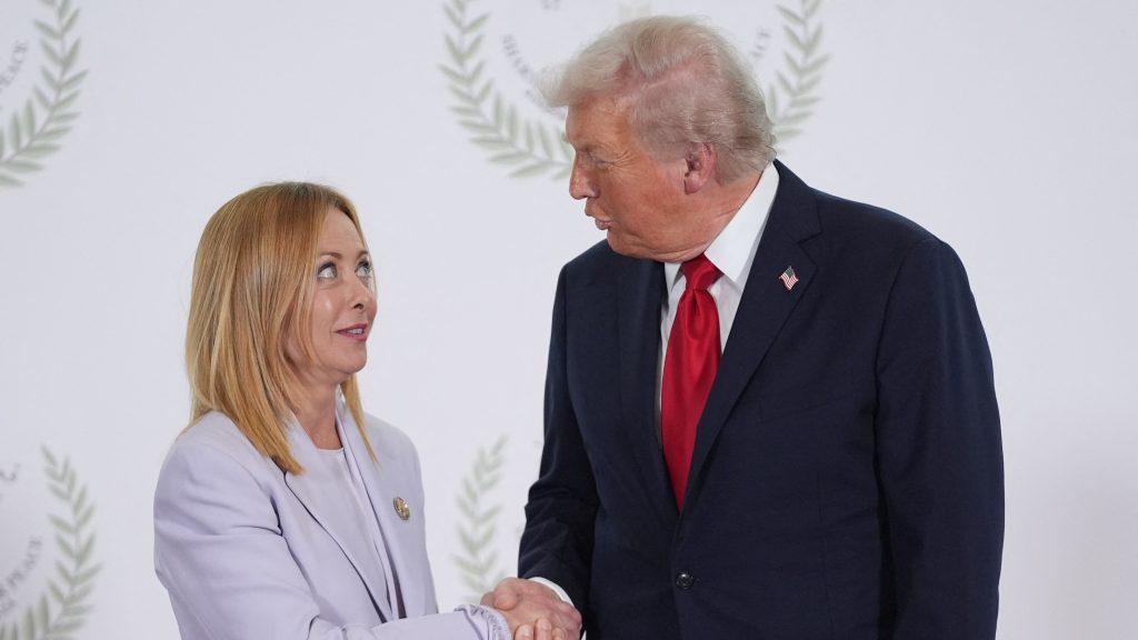 Donald Trump Giorgia Meloniról: Újból barátkozni akar, hogy javítsa népszerűségi mutatóit
