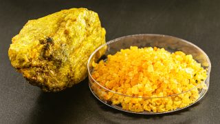 uránium