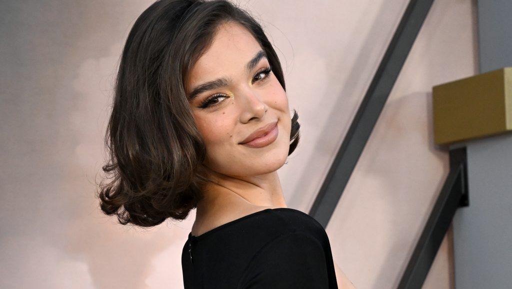 Hailee Steinfeld elárulta a kislánya nevét