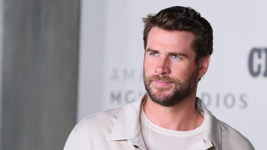 Liam Hemsworth-szel most bárki simán összefuthat Budapesten