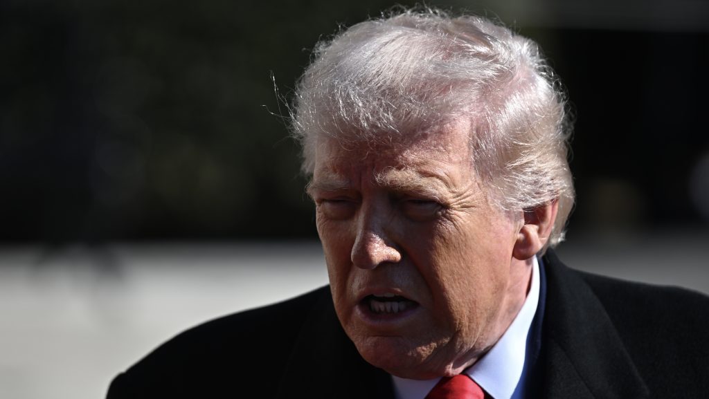 Fogy Turmp türelme, fontolgatja, hogy újabb támadásokat rendel el iráni erőművek és hidak ellen