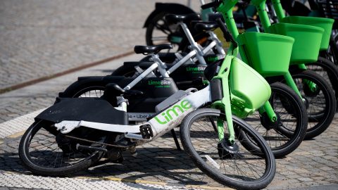 lime, e-bicikli, elektromos bicikli, sérülés