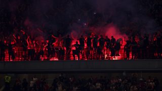 Az AC Milan ultrái áprilisban, a Juventus elleni bajnokin.