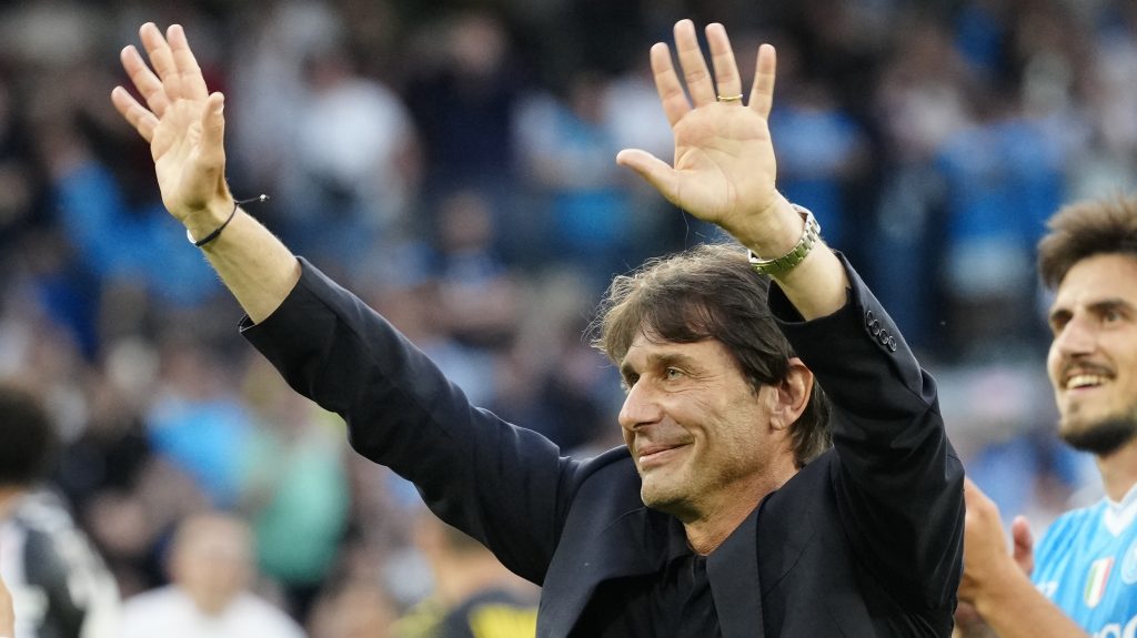 Antonio Conte a Napoli utolsó bajnokiján.