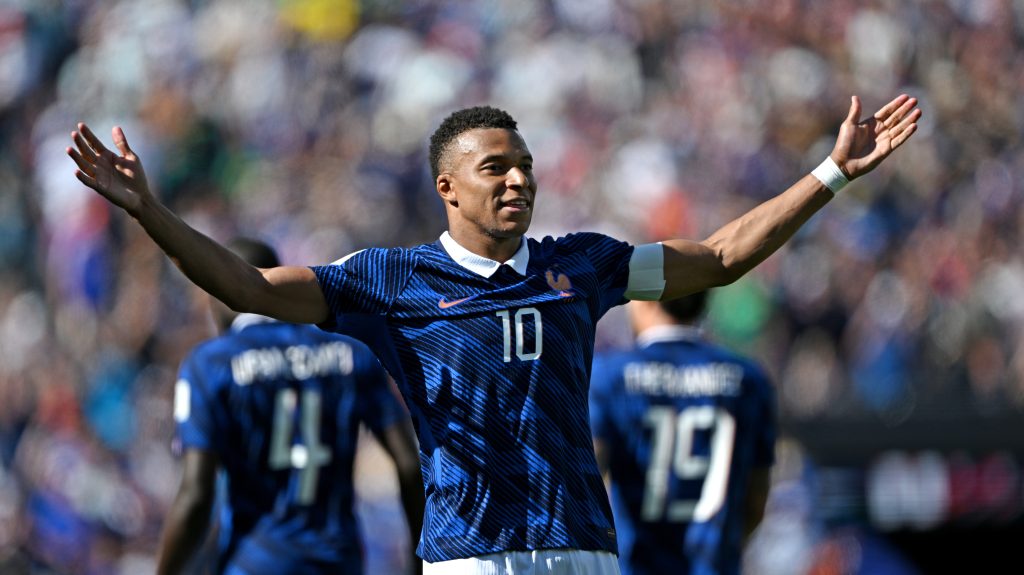 Kylian Mbappé egy órán keresztül csak szenvedett, végül mégis hőssé vált.