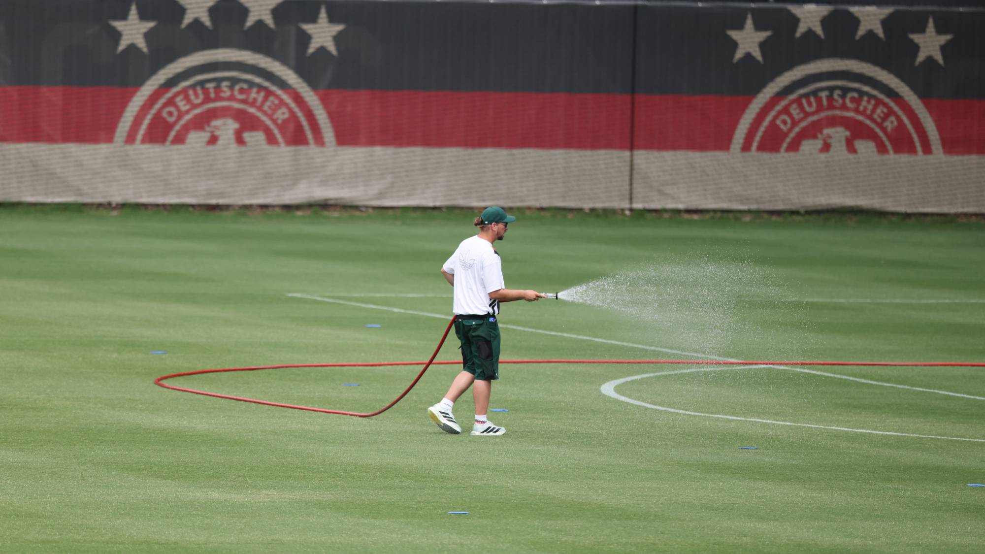 10 June 2026, USA, Winston-Salem: Soccer: National team, Germany, training, before the first World Cup match against Curaçao. The pitch is being watered. Photo: Jan Woitas/dpa