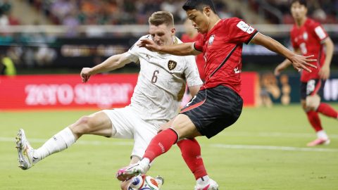 Czech Republic's defender #06 Stepan Chaloupek and South Korea's midfielder #11 Hwang Hee-chan fight for the ball during the 2026 World Cup Group A football match between South Korea and the Czech Republic at the Guadalajara Stadium in Zapopan on June 11, 2026.