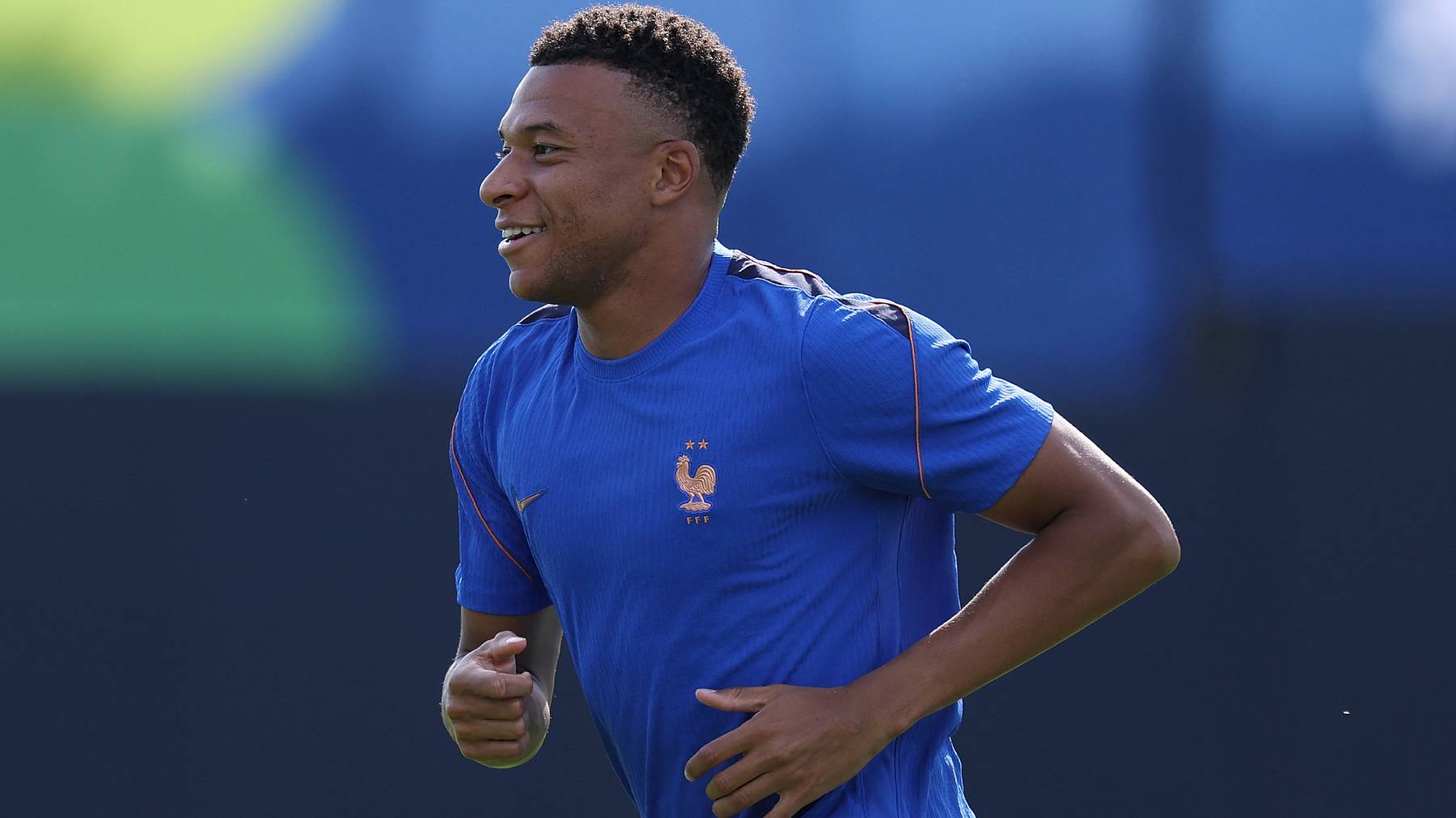 PHILADELPHIA, PENNSYLVANIA - JUNE 21: Kylian Mbappé #10 of France warms up during the team's training one day ahead of the FIFA World Cup 2026 Group I match between France and Iraq at Rhodes Field on June 21, 2026 in Philadelphia, Pennsylvania. Kevin C. Cox/Getty Images/AFP