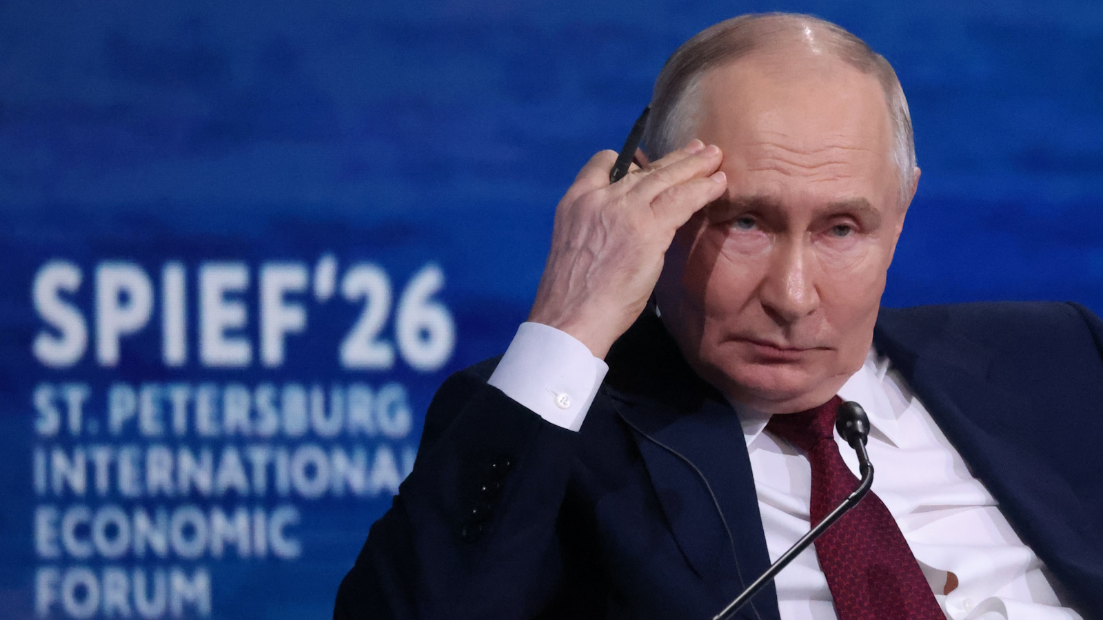 Vlagyimir Putyin a Szentpétervári Nemzetközi Gazdasági Fórumon