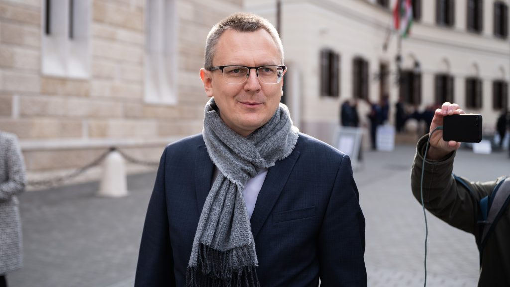 Rétvári Bence: Nem kell eltűrnünk azt, hogy minket gyalázzan