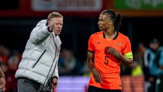 Ronald Koeman, coach of the Netherlands national team, and Nathan Ake of the Netherlands during the 2026 World Cup friendly match between the Netherlands and Algeria at Stadium De Kuip in Rotterdam, the Netherlands, on June 3, 2026. (Photo by Stefan Koops/EYE4IMAGES/NurPhoto)