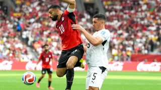 VANCOUVER, CANADA - JUNE 21: Mohamed Salah (10) of Egypt in action against Michael Boxall (5) of New Zealand during the 2026 FIFA World Cup Group G match between New Zealand and Egypt at BC Place Stadium in Vancouver, Canada, on June 21, 2026. Ercin Erturk / Anadolu