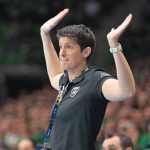 Raphaëlle Tervel, a Brest Bretagne edzője a női kézilabda Bajnokok Ligája B csoportjának 10. fordulójában játszott Győri Audi ETO KC - Brest Bretagne mérkőzésen az Audi Aréna Győr sportcsarnokban 2025. január 18-án. A mérkőzést a győriek 28-27-re nyerték.