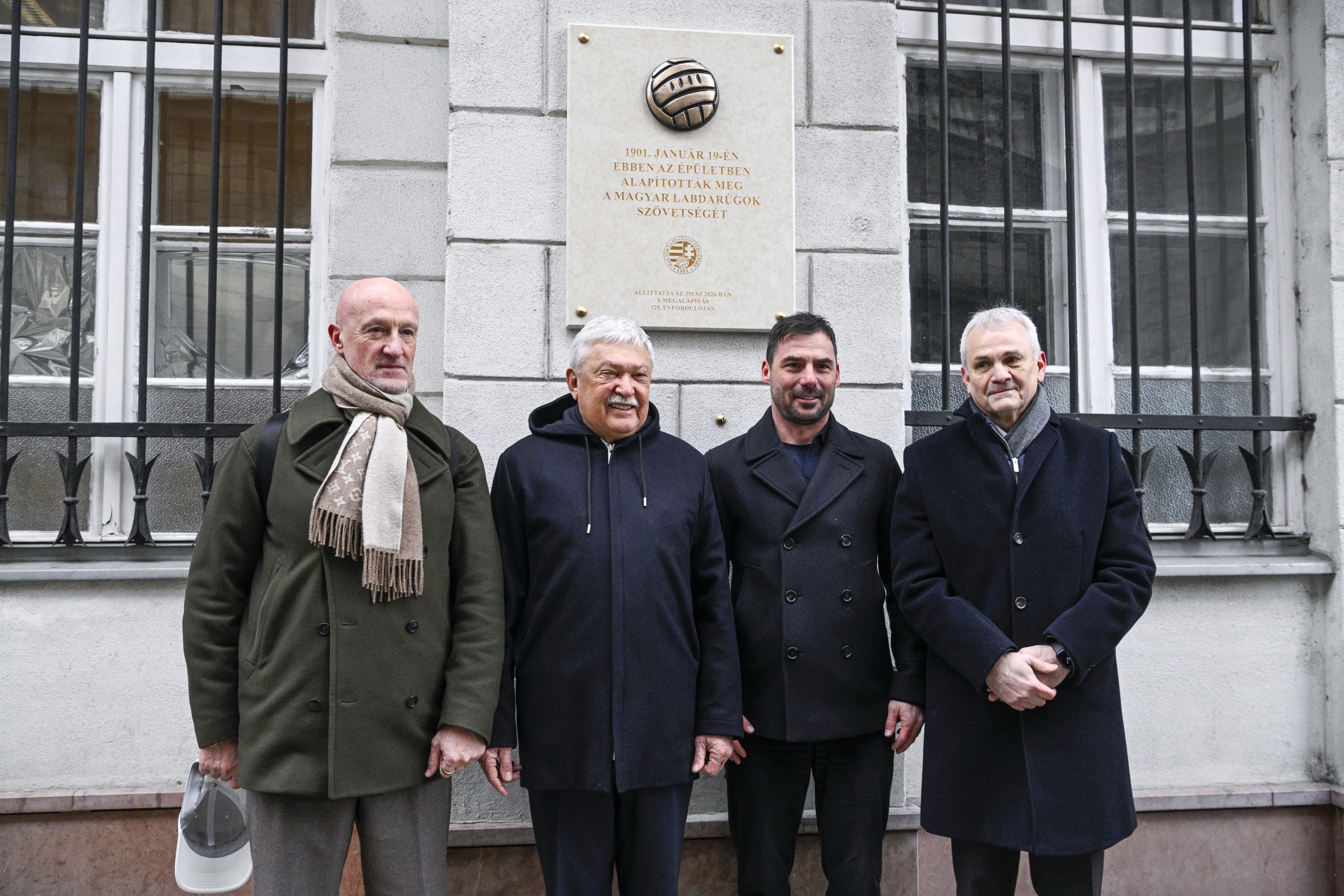 „Nem kell katasztrófától tartani, vagy attól, hogy menet közben fejre állnának csapatok” – az MLSZ-főtitkár üzent azoknak, akik a magyar futballt féltik a kormányváltás után 1 vági márton kormányváltás mlsz nb1 magyarfoci pénzügyek
