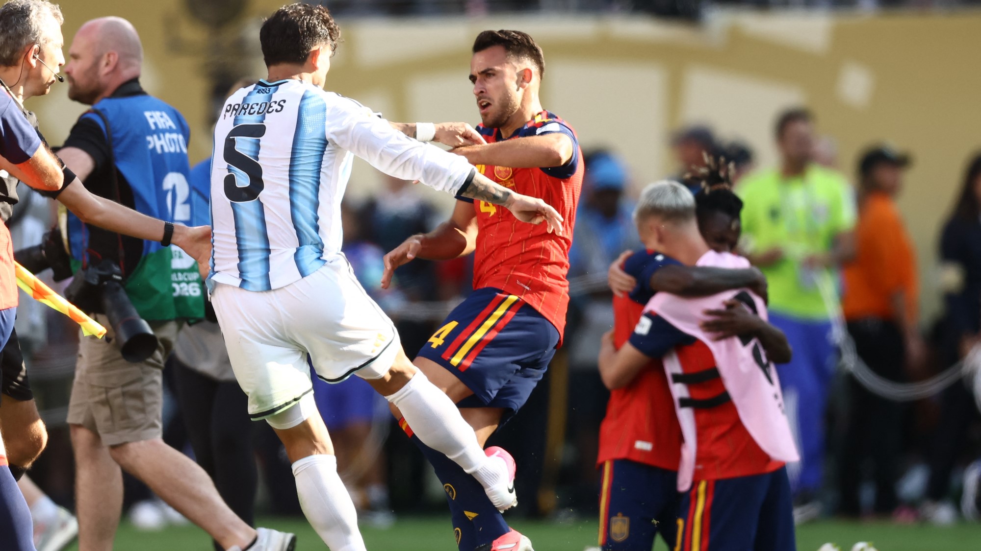 foci vb döntő 2026 leandro paredes nem kapott piros lapot