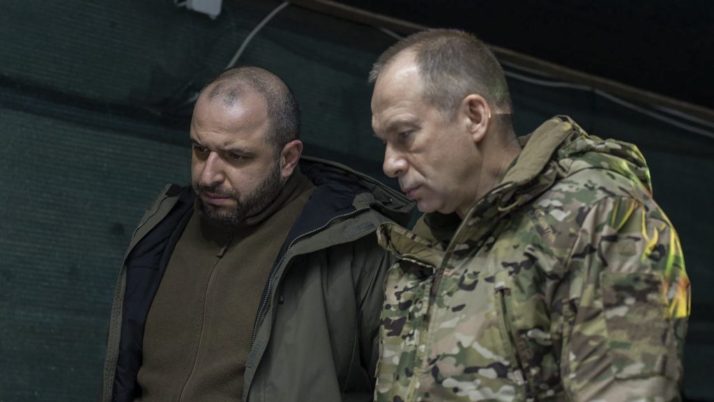 Ukrán főparancsnok: Messze még a háború fordulópontja
