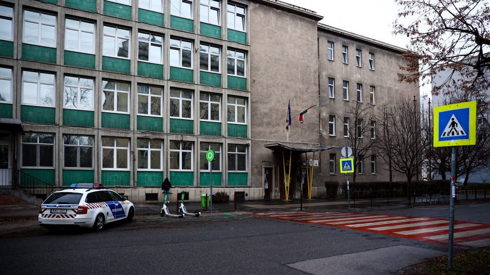 Bombariadó-frász: elítélték az iskolákat robbantással fenyegető fiút