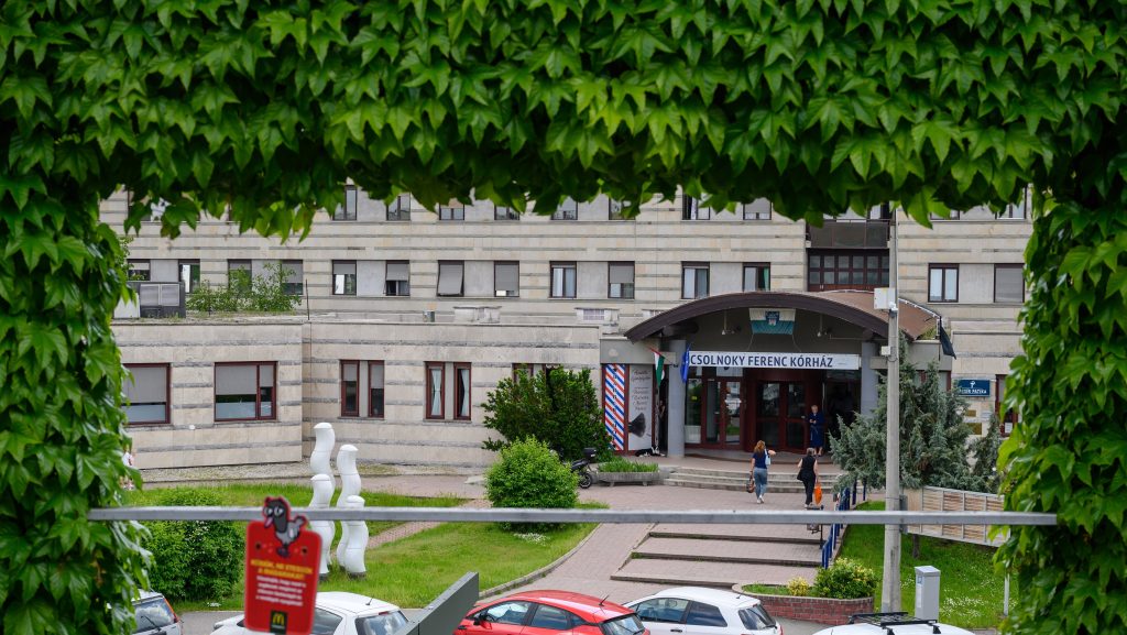 2028-ra kapott időpontott egy beteg gerinc MR vizsgálatra