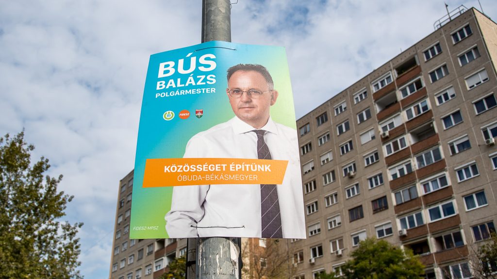 Három hónappal meghosszabbították Bús Balázsnak és három társának a letartóztatását