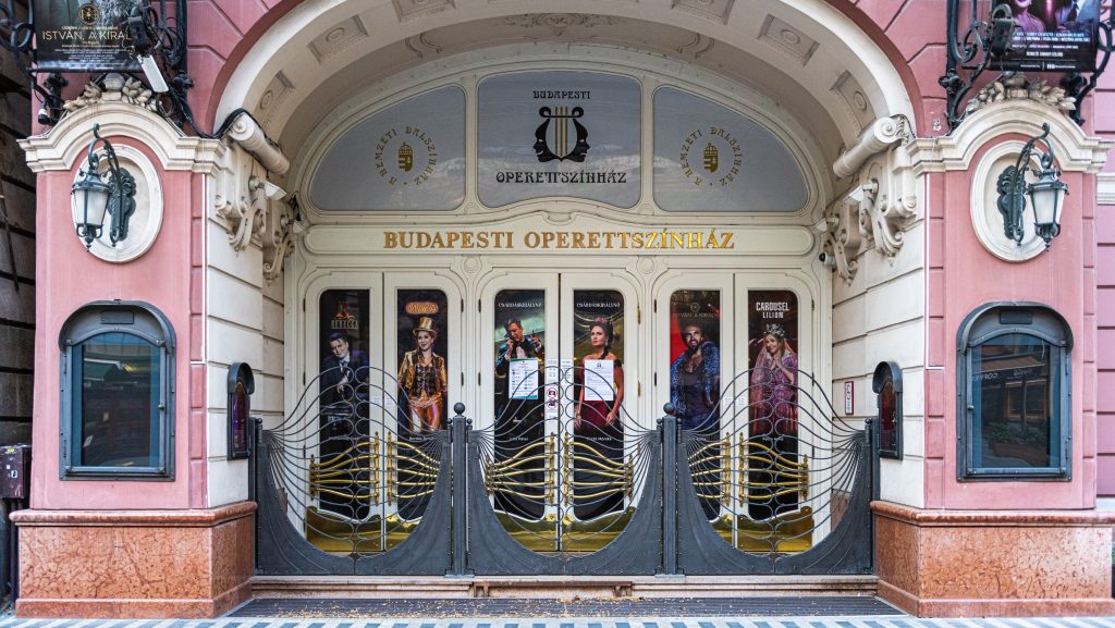 Magyar Hang: Az Operettszínháztól is kapott 129 millió forintot Orbán János Dénes