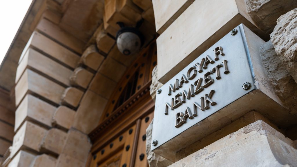 Közel 30 milliárdot követelnek vissza Varga Mihályék Matolcsy Ádám barátjától
