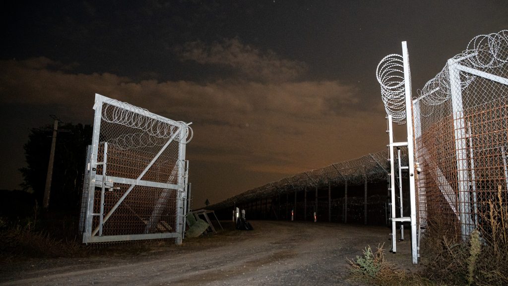 Orosz kémeket foghattak a szerb-magyar határon, augusztusig előzetesben lesznek